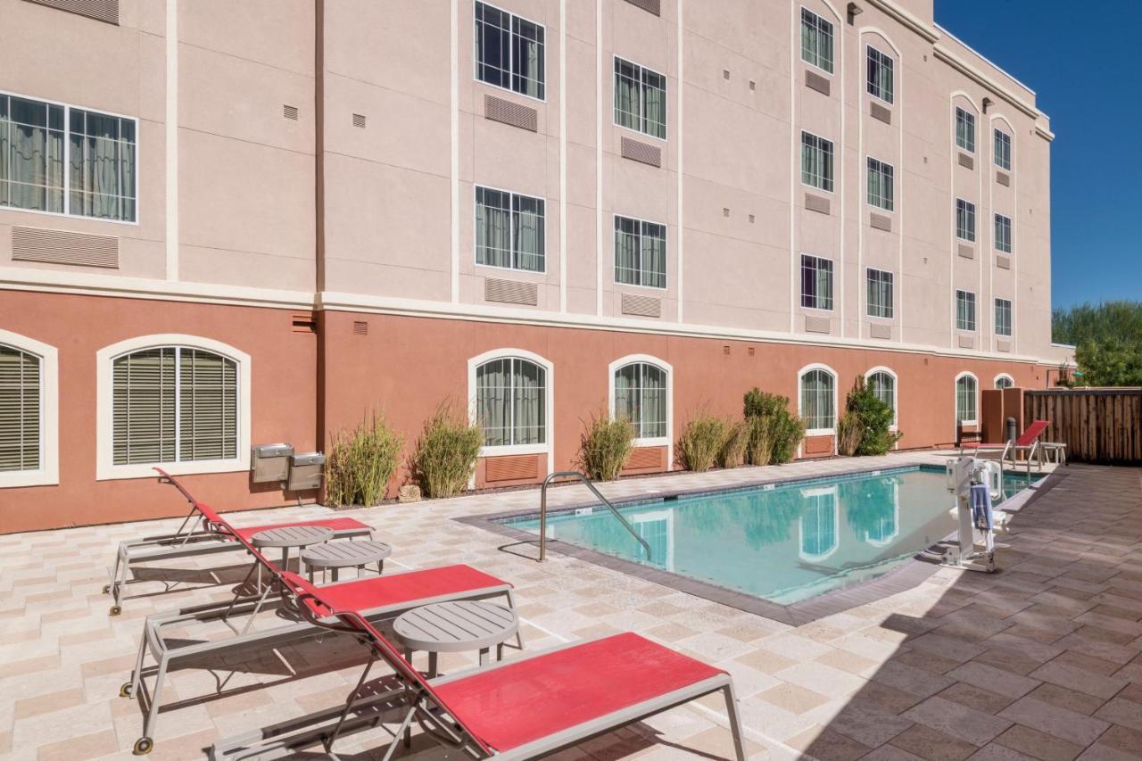 Towneplace Suites By Marriott Tucson Williams Centre Экстерьер фото