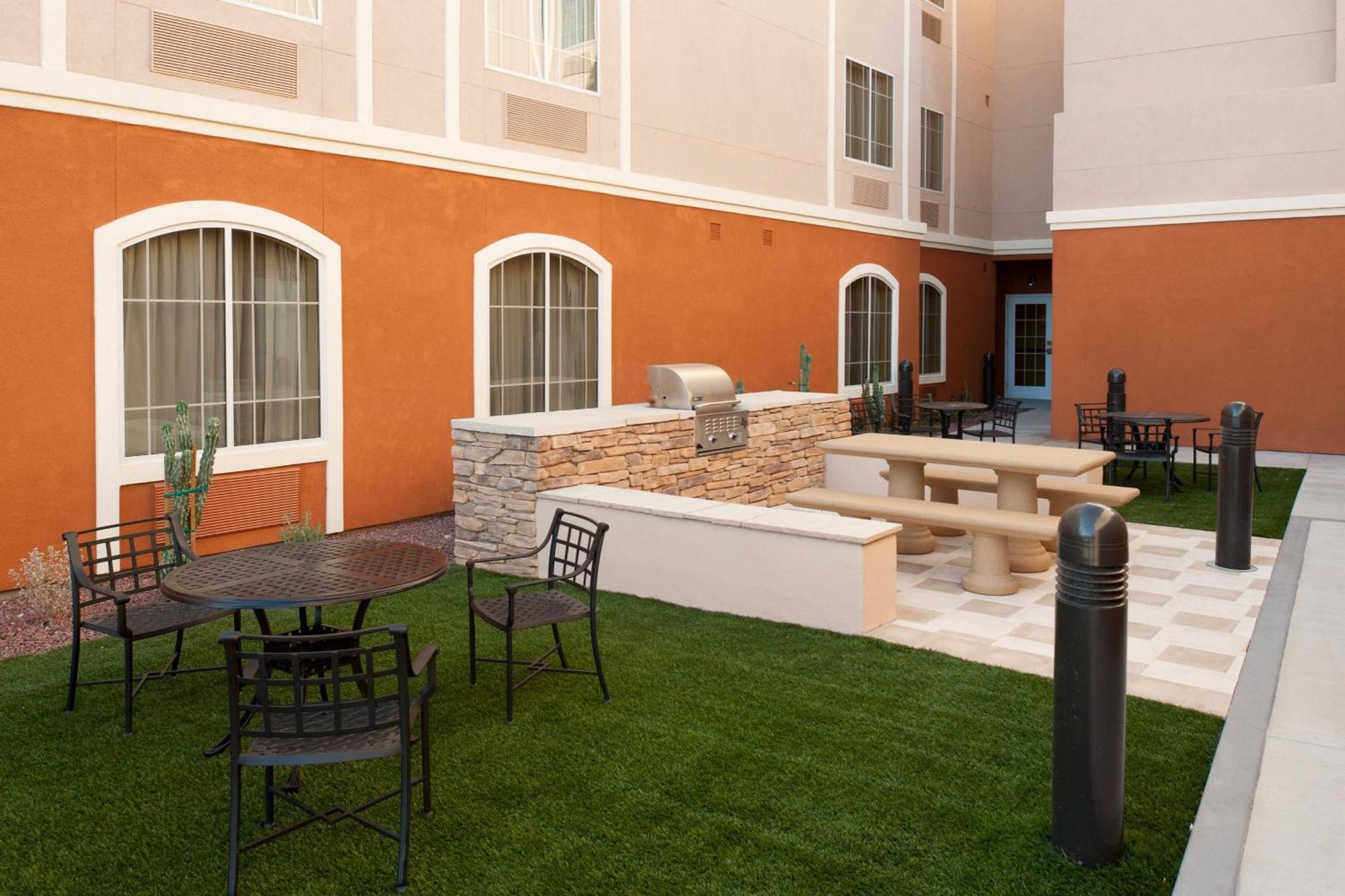 Towneplace Suites By Marriott Tucson Williams Centre Экстерьер фото
